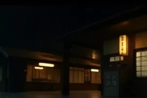 《灯下故人》老式台灯照亮一张方桌